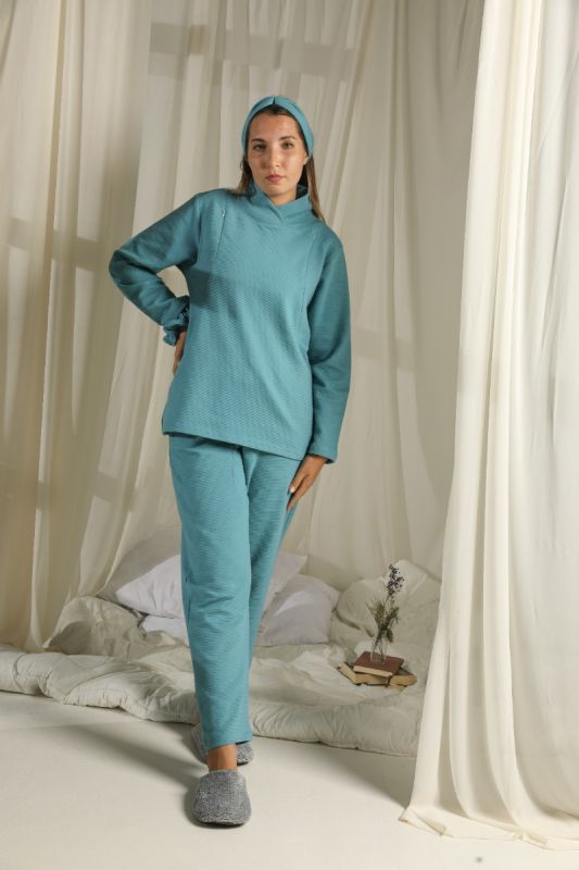 turquoise nursing set 2