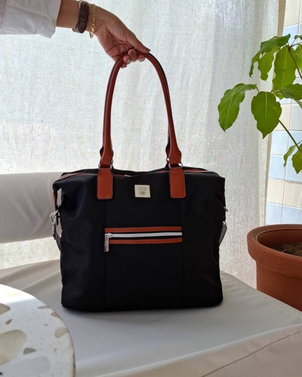 Lequeen shoulder / cross Bag , Black